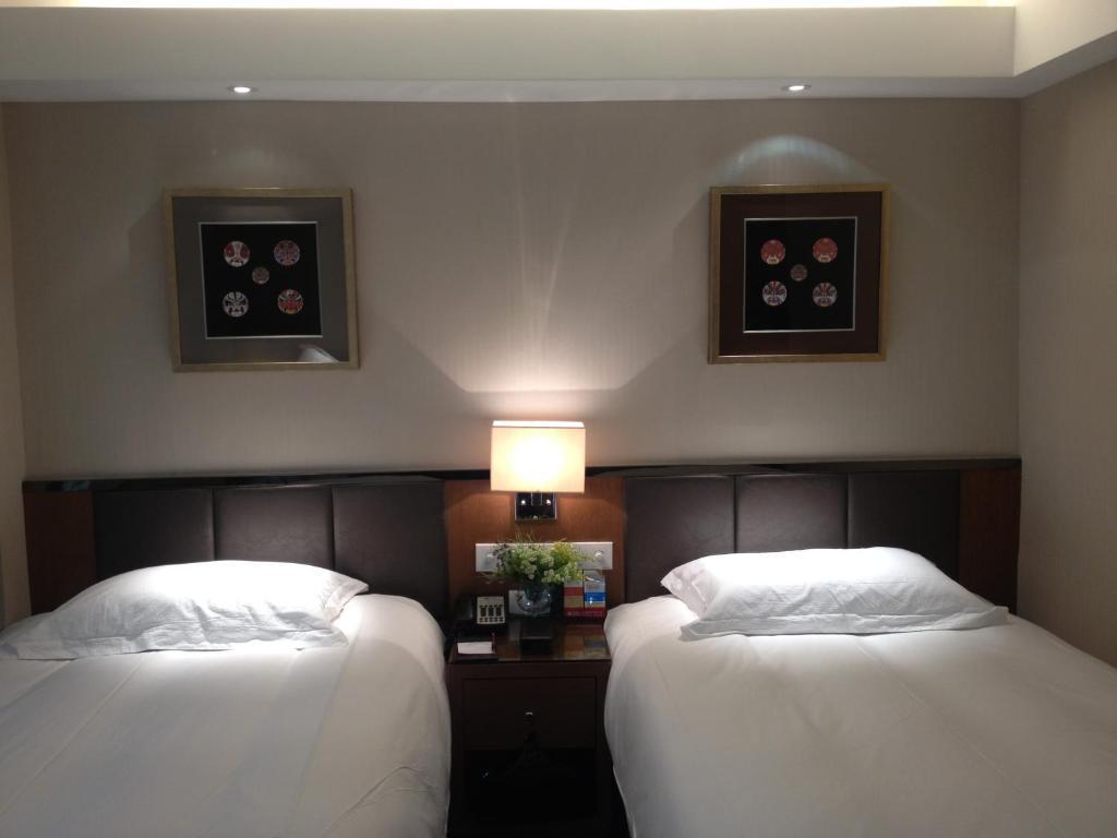Yiwu Wendemu International Hotel מראה חיצוני תמונה