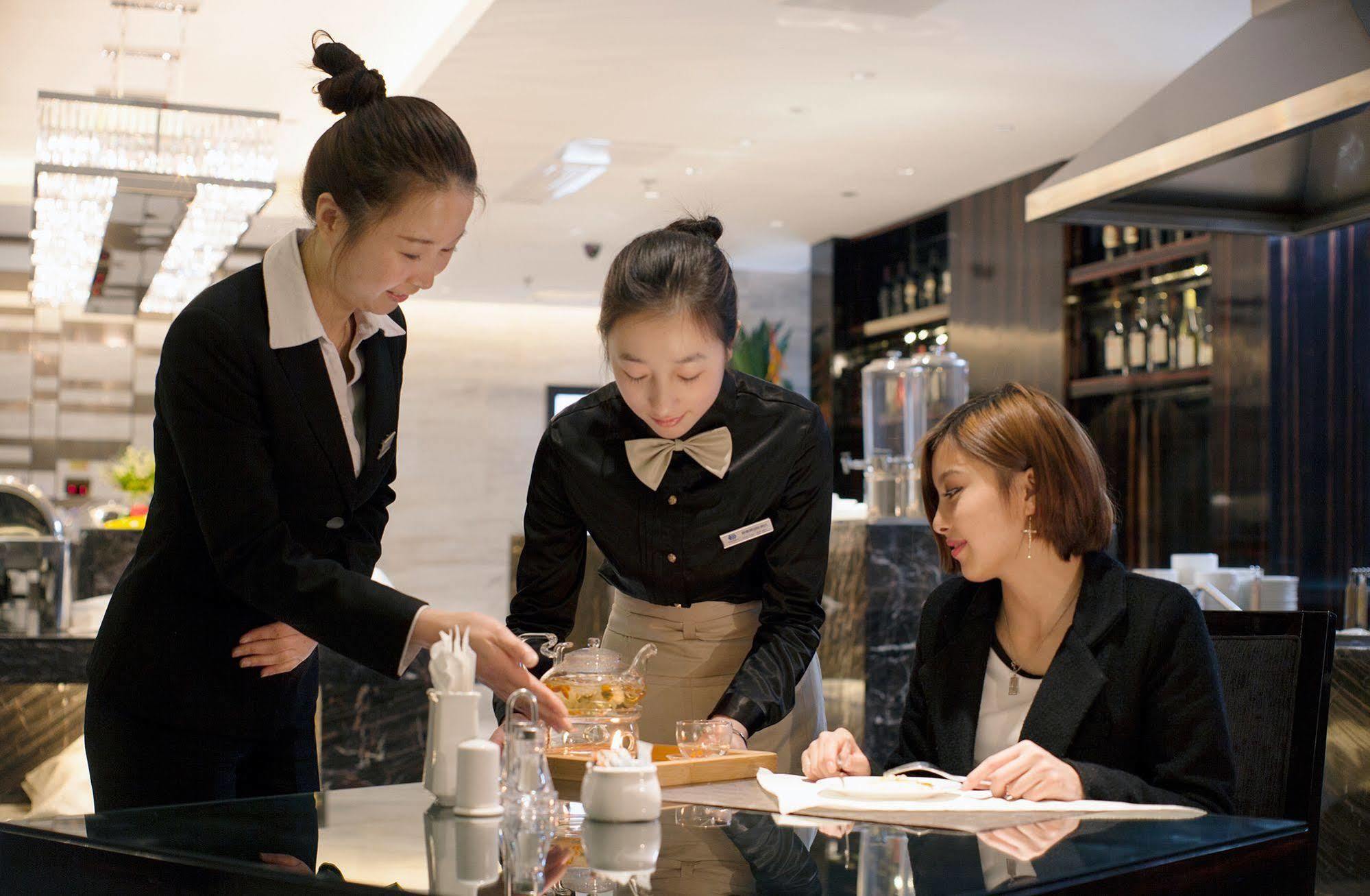 Yiwu Wendemu International Hotel מראה חיצוני תמונה