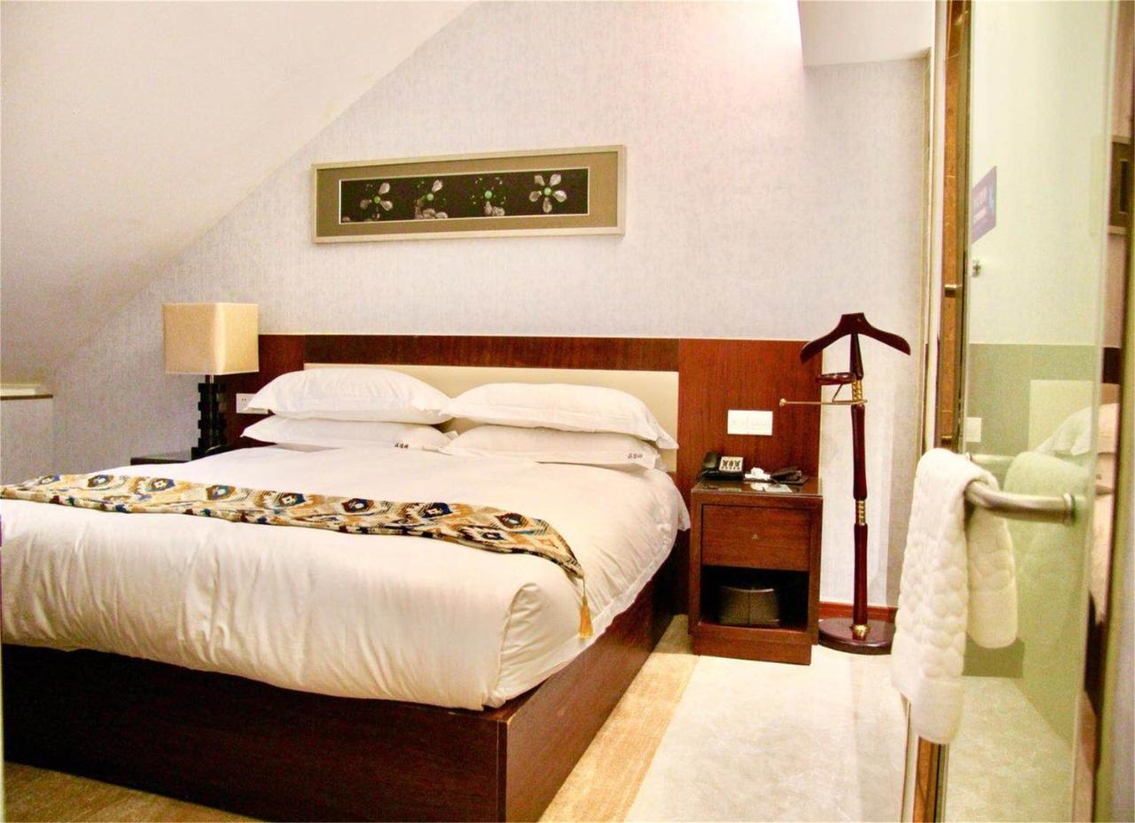 Yiwu Wendemu International Hotel מראה חיצוני תמונה