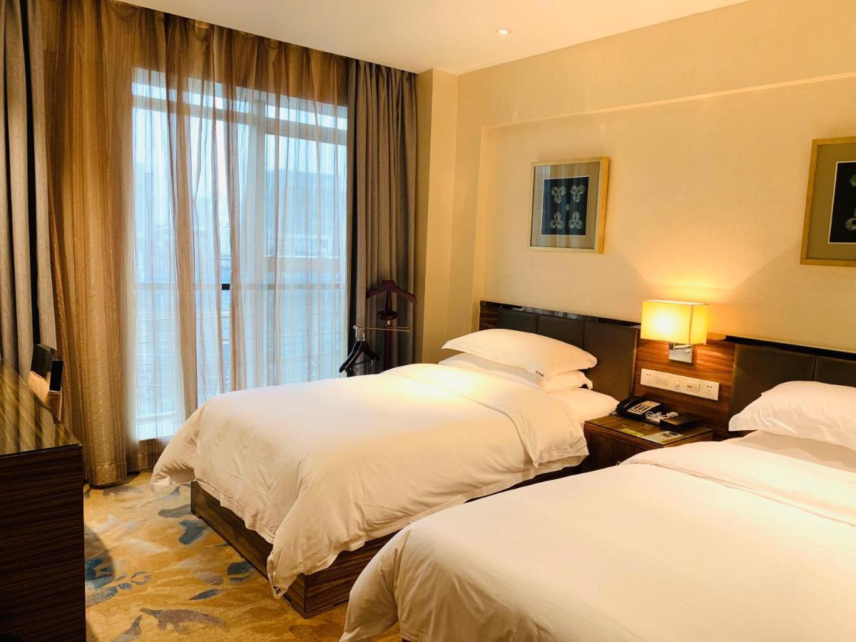 Yiwu Wendemu International Hotel מראה חיצוני תמונה